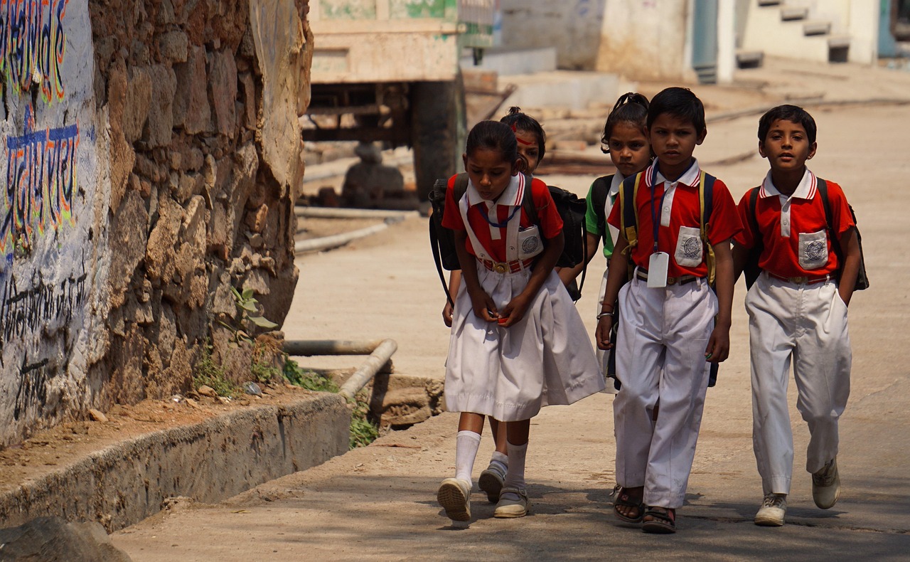 Benefits of Correspondence Courses for Rural Indian Students