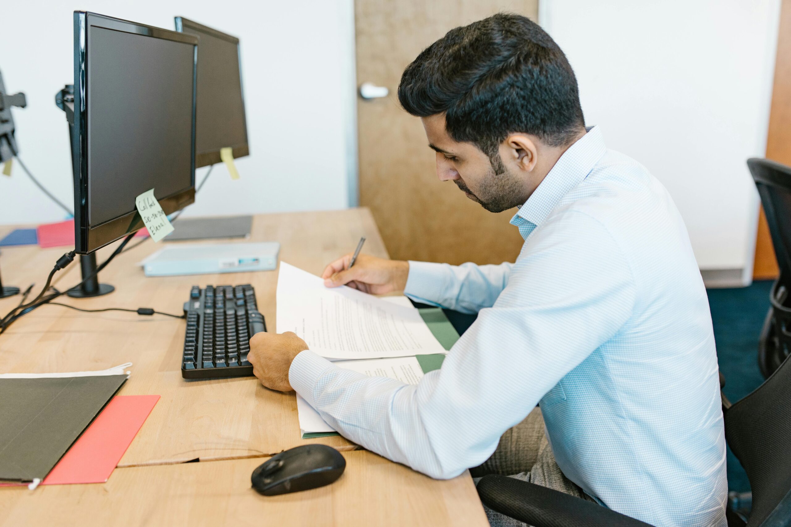 The Role of AI in Enhancing Communication in Indian Businesses