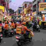 India’s ₹1.5 Lakh Crore Festive Season Quick Commerce Booms as Smartphone Sales Hit a Speedbump