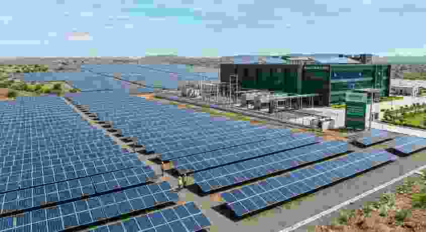 Powering the Cloud Waaree Renewables Drives the Green Data Center Trend